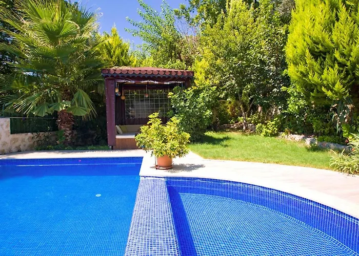 Islamlar Village 2 Bedroom - Private Pool And Garden