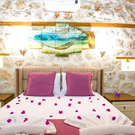 Willa Islamlar Village 2 Bedroom - Private Pool And Garden Kalkan