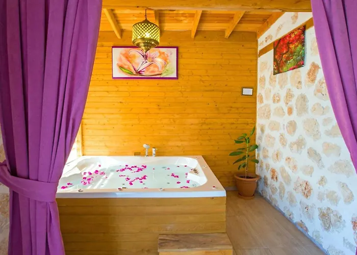 Islamlar Village 2 Bedroom - Private Pool And Garden 빌라 칼칸